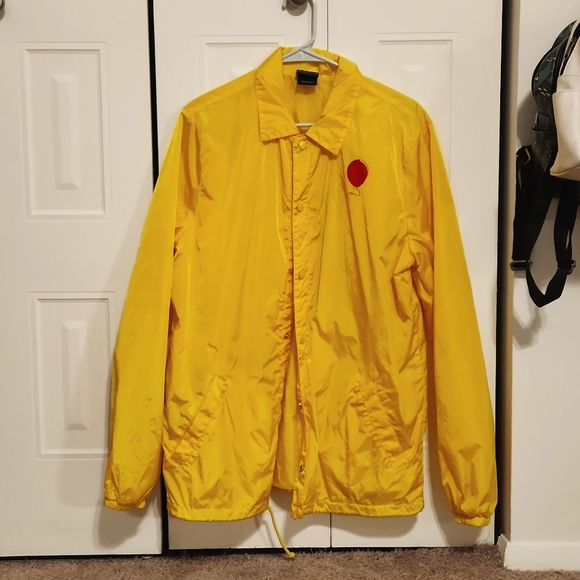 Jackets & Coats Small Pennywise The Dancing Clown Yellow Rain Coat